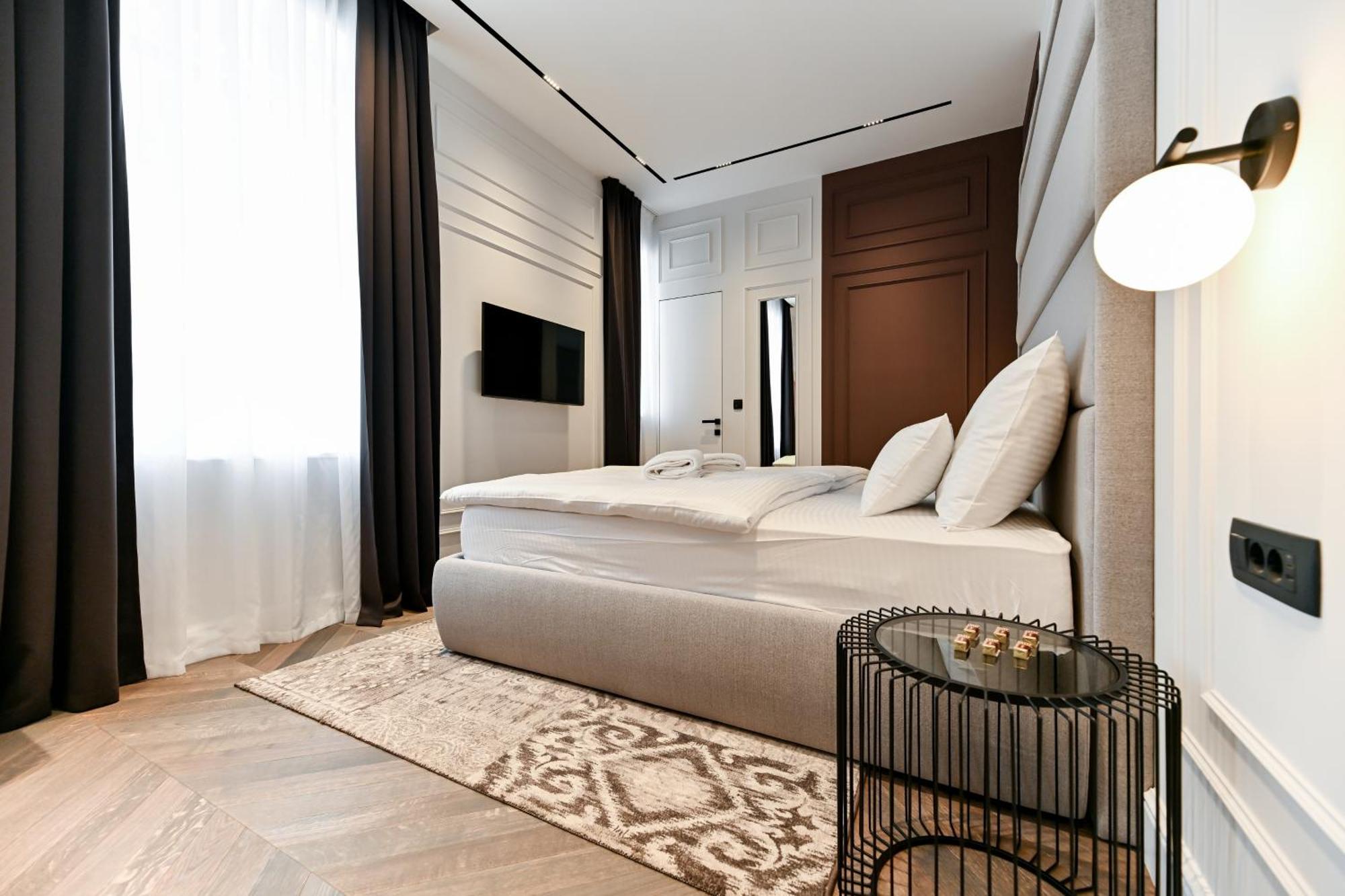 Three Pearls Deluxe Rooms & Studios Задар Экстерьер фото
