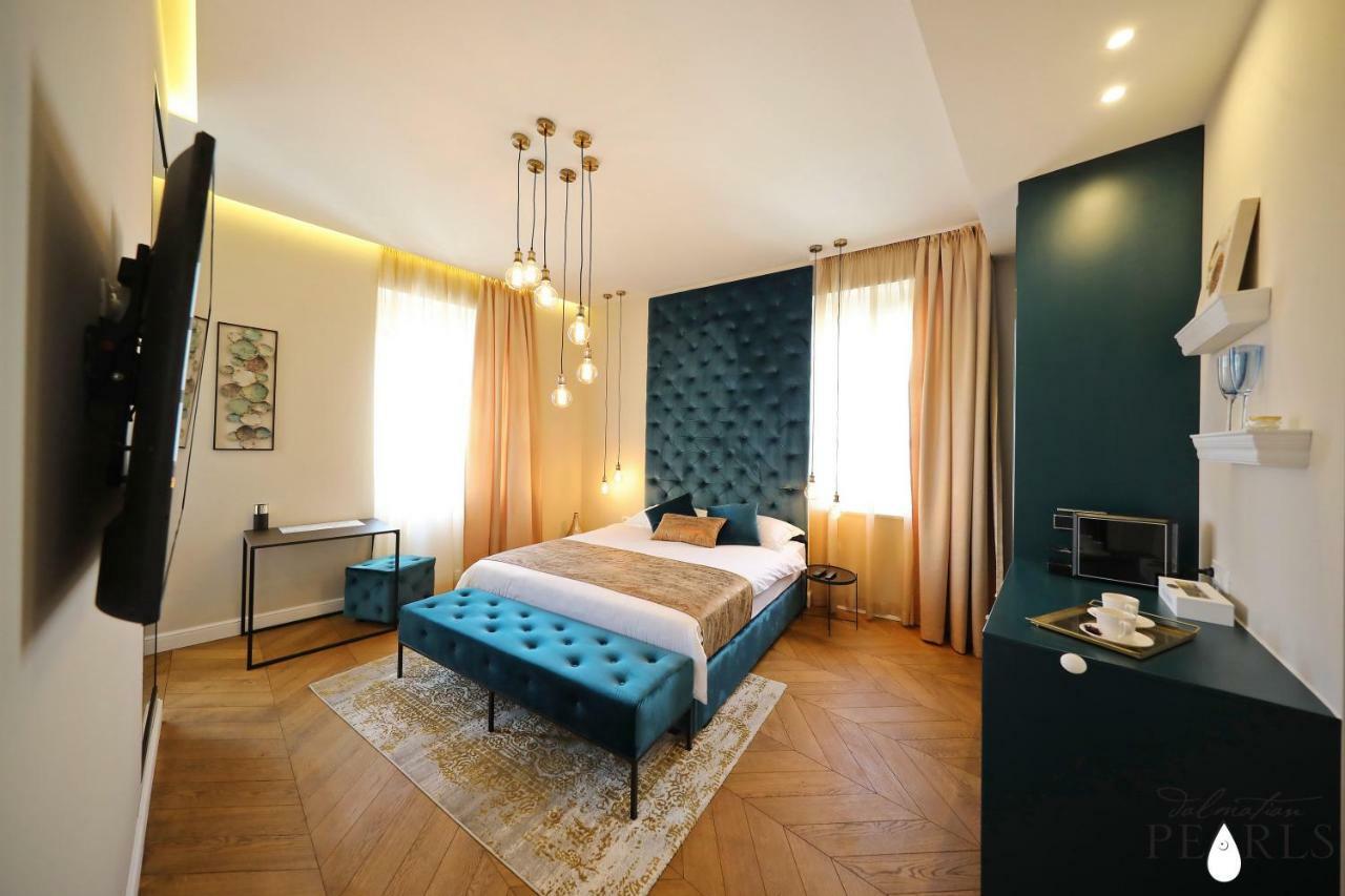 Three Pearls Deluxe Rooms & Studios Задар Экстерьер фото